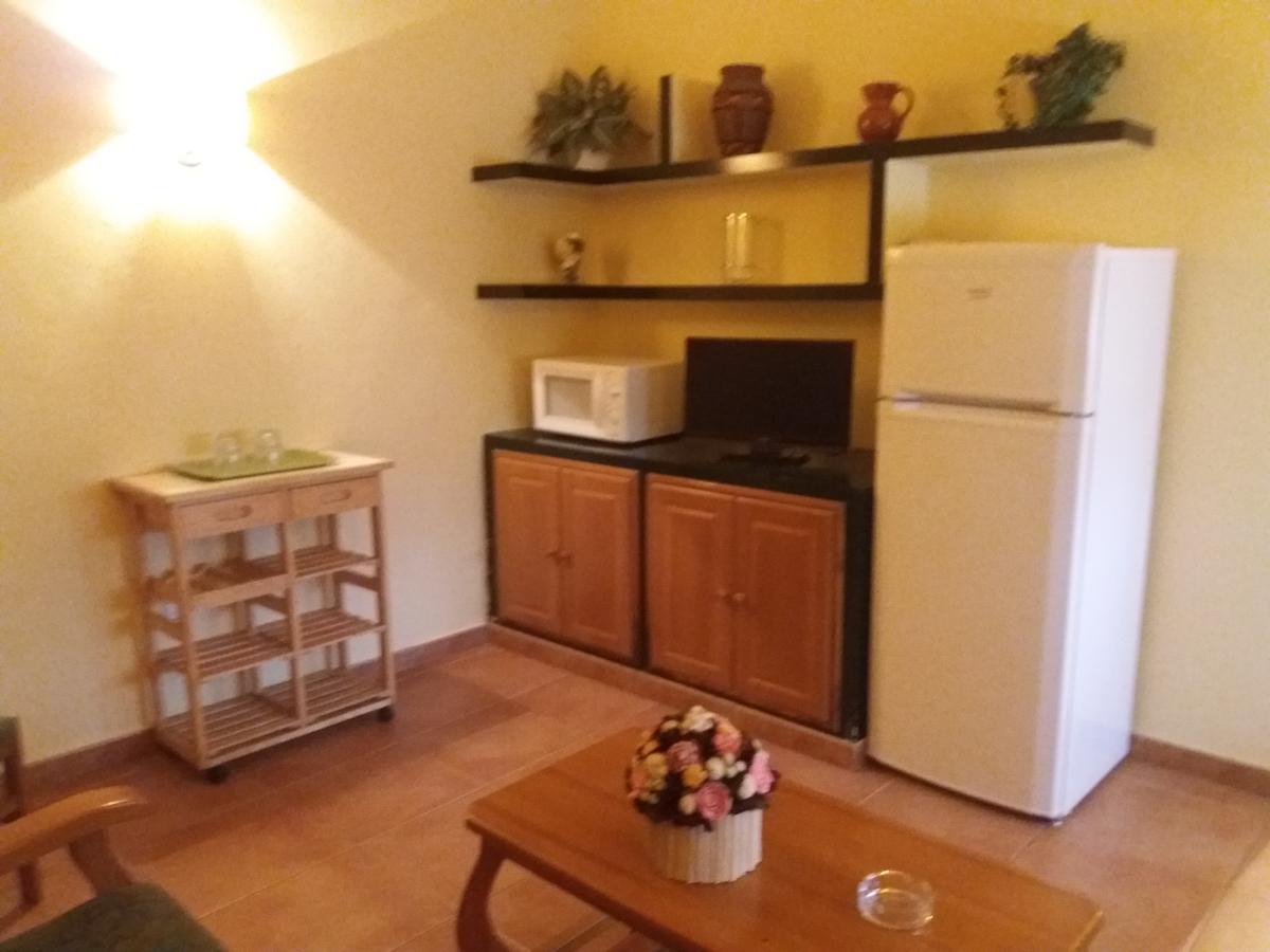 Apartamentos El Cazador San Vicente de Toranzo Luaran gambar